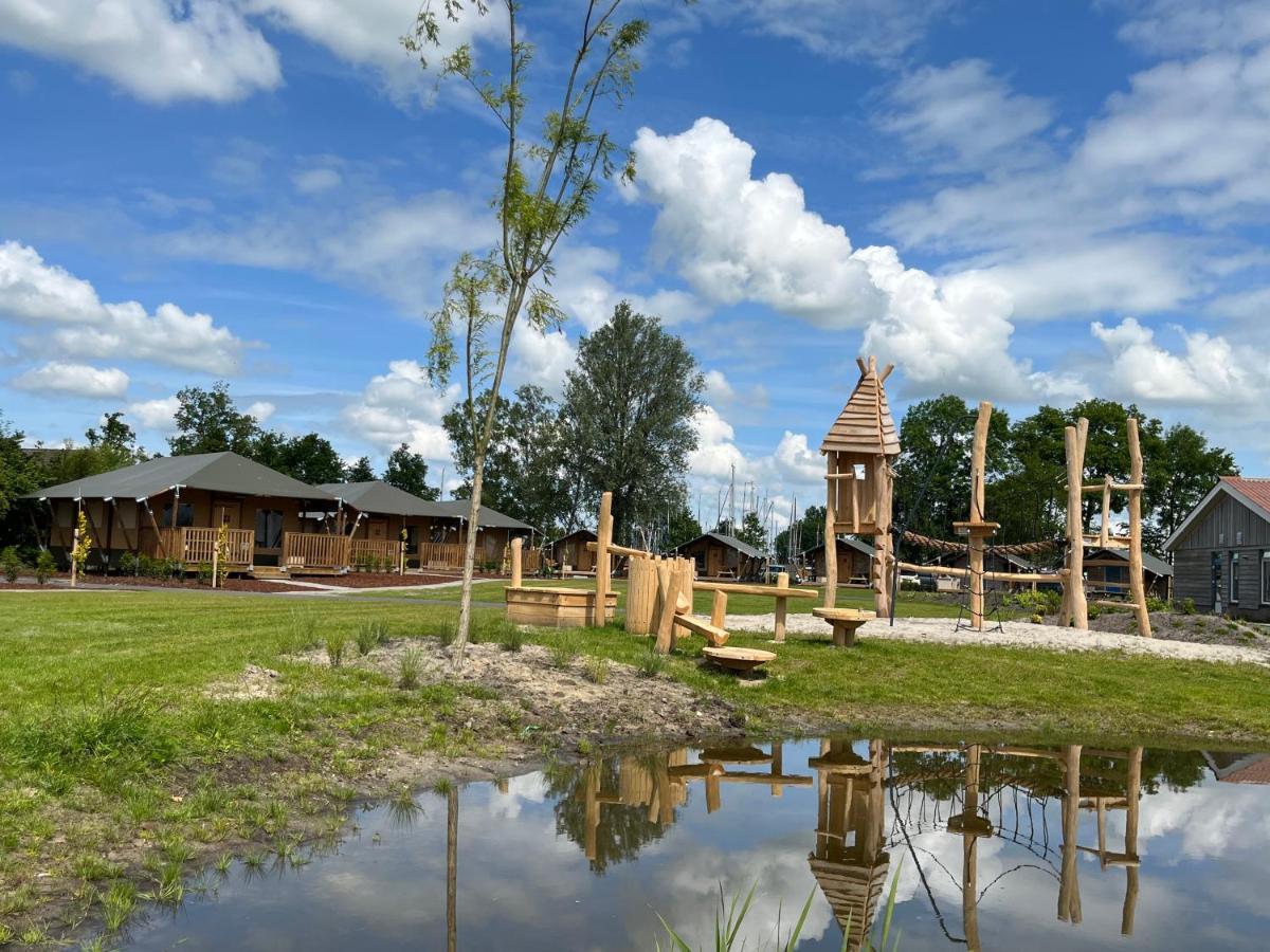 Waterherberg It Beaken Heeg Exterior foto