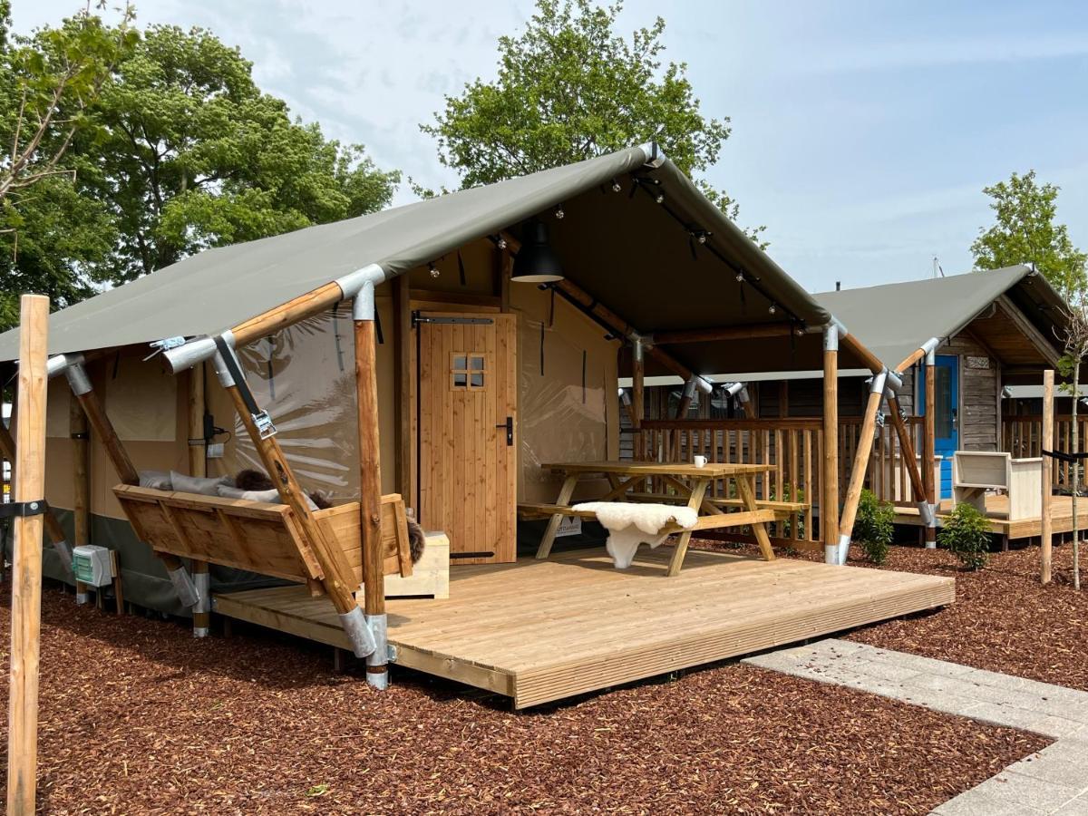 Waterherberg It Beaken Heeg Exterior foto