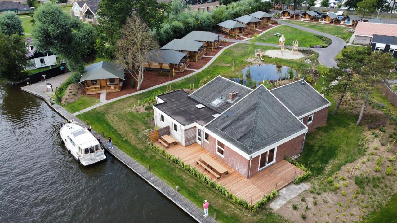 Waterherberg It Beaken Heeg Exterior foto