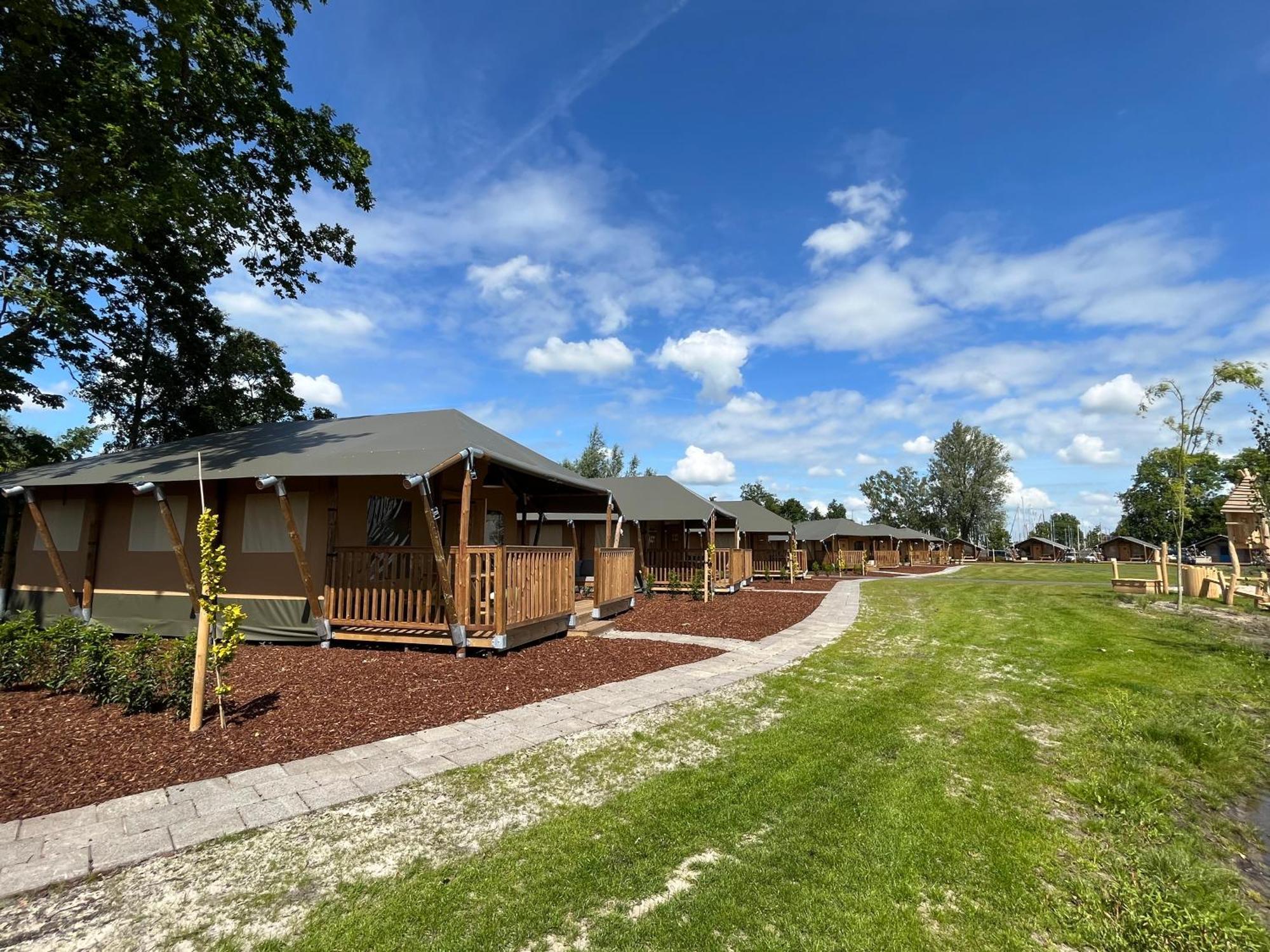 Waterherberg It Beaken Heeg Exterior foto